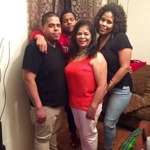 Meet your Posher, Aida